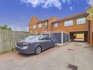 Photo 18- click for photo gallery